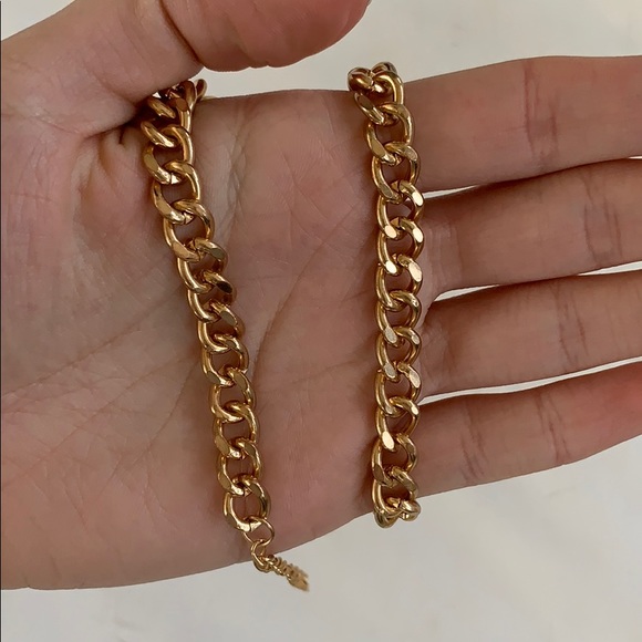 GOLD CHAIN NECKLACE - Picture 5 of 6